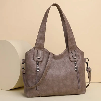 Helena's shoulder bag with crossbody strap