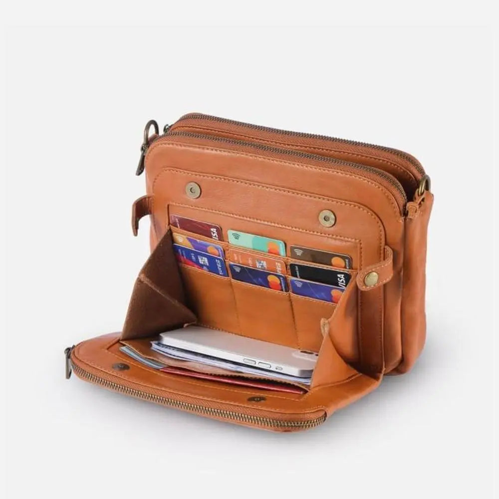 Kim's masterpiece | Classic bag